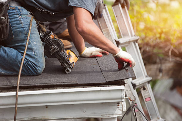Best Residential Roofing Contractor  in Tuscola, IL